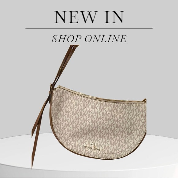 Michael Michael Kors

CAMDEN SMALL MESSENGER BAG - Picture 4 of 11